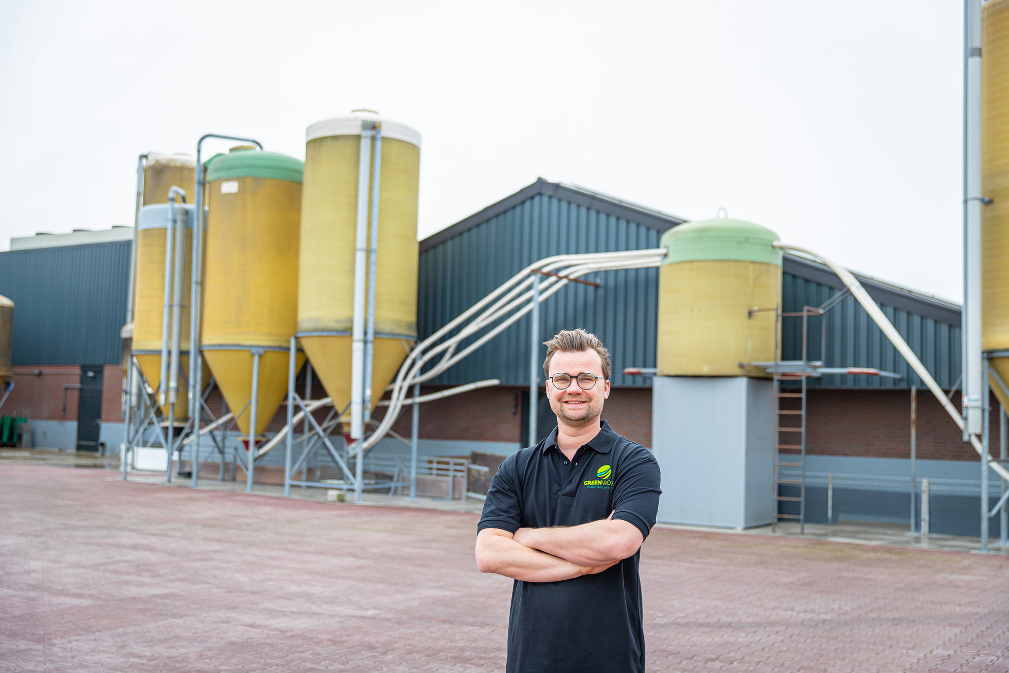 Koen Bouwmans staat voor zijn bedrijf